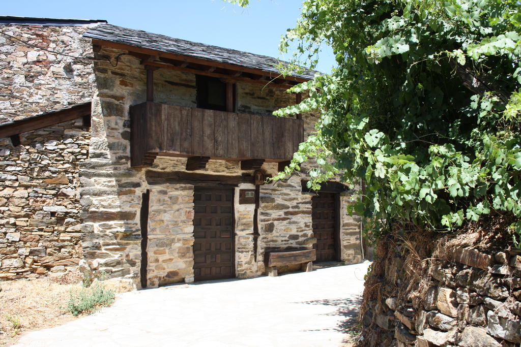 Hotel Rural Santa Cruz Santa Cruz de los Cuerragos Ngoại thất bức ảnh
